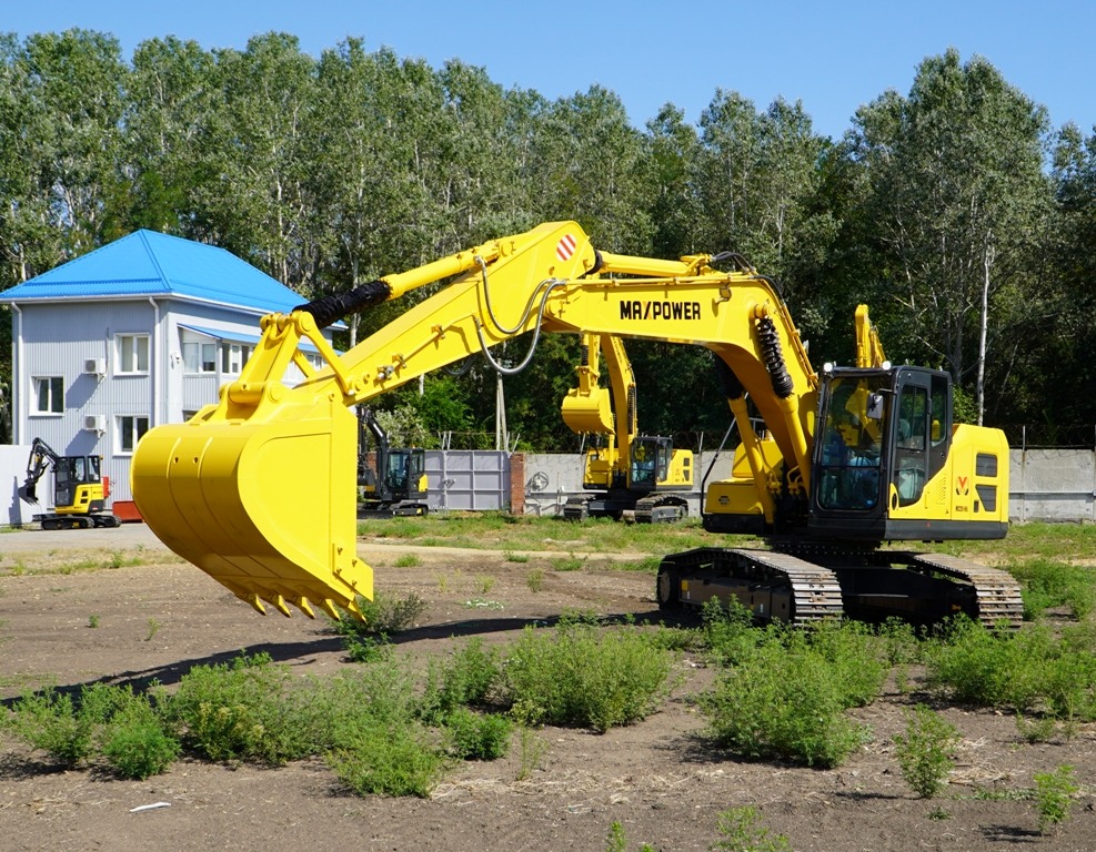 Габаритный экскаватор MaxPower ME225.9 NL