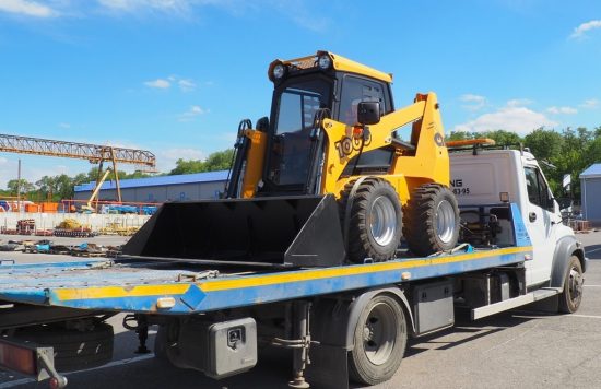 Мини-погрузчик